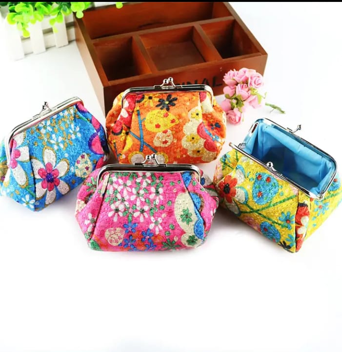 Floral Pattern Coin Purse